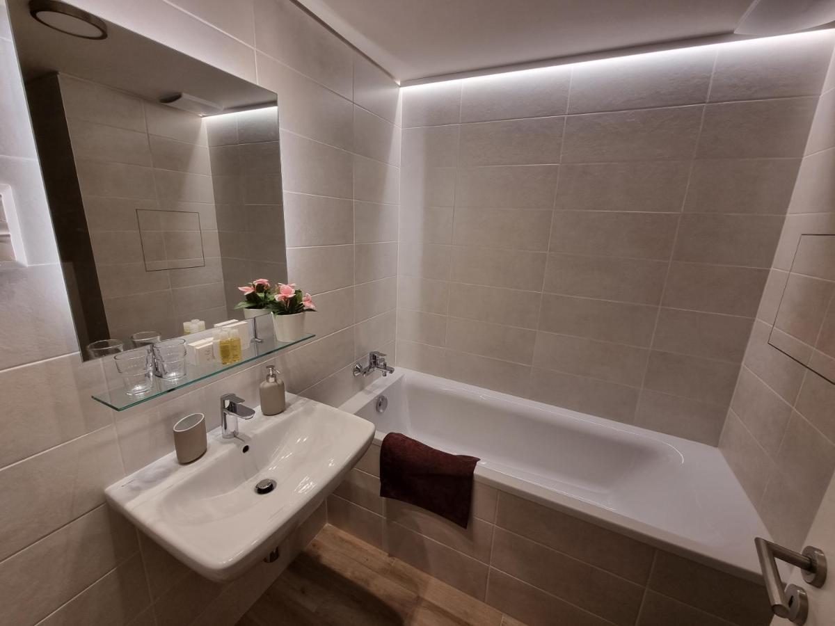 Rivercity Apartments Budapest Ngoại thất bức ảnh